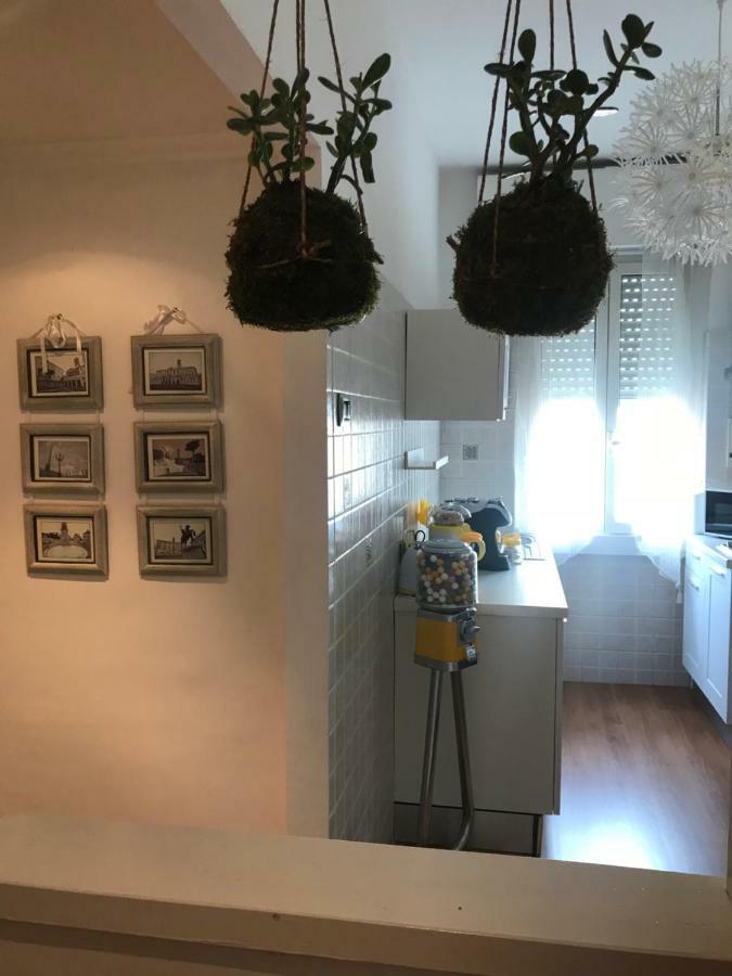 Maison Dis Raffaella Hotel Rzym Zewnętrze zdjęcie