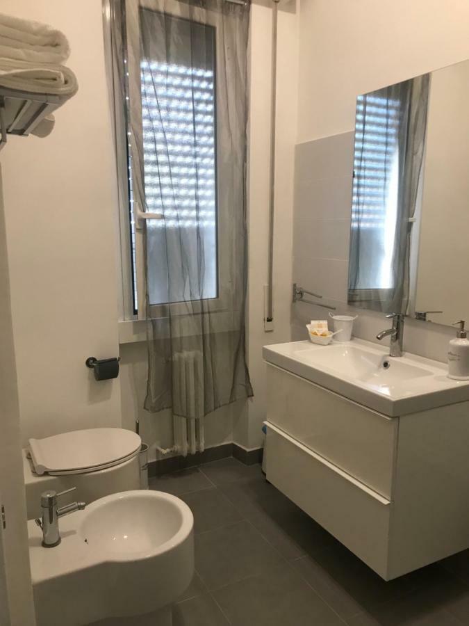 Maison Dis Raffaella Hotel Rzym Zewnętrze zdjęcie